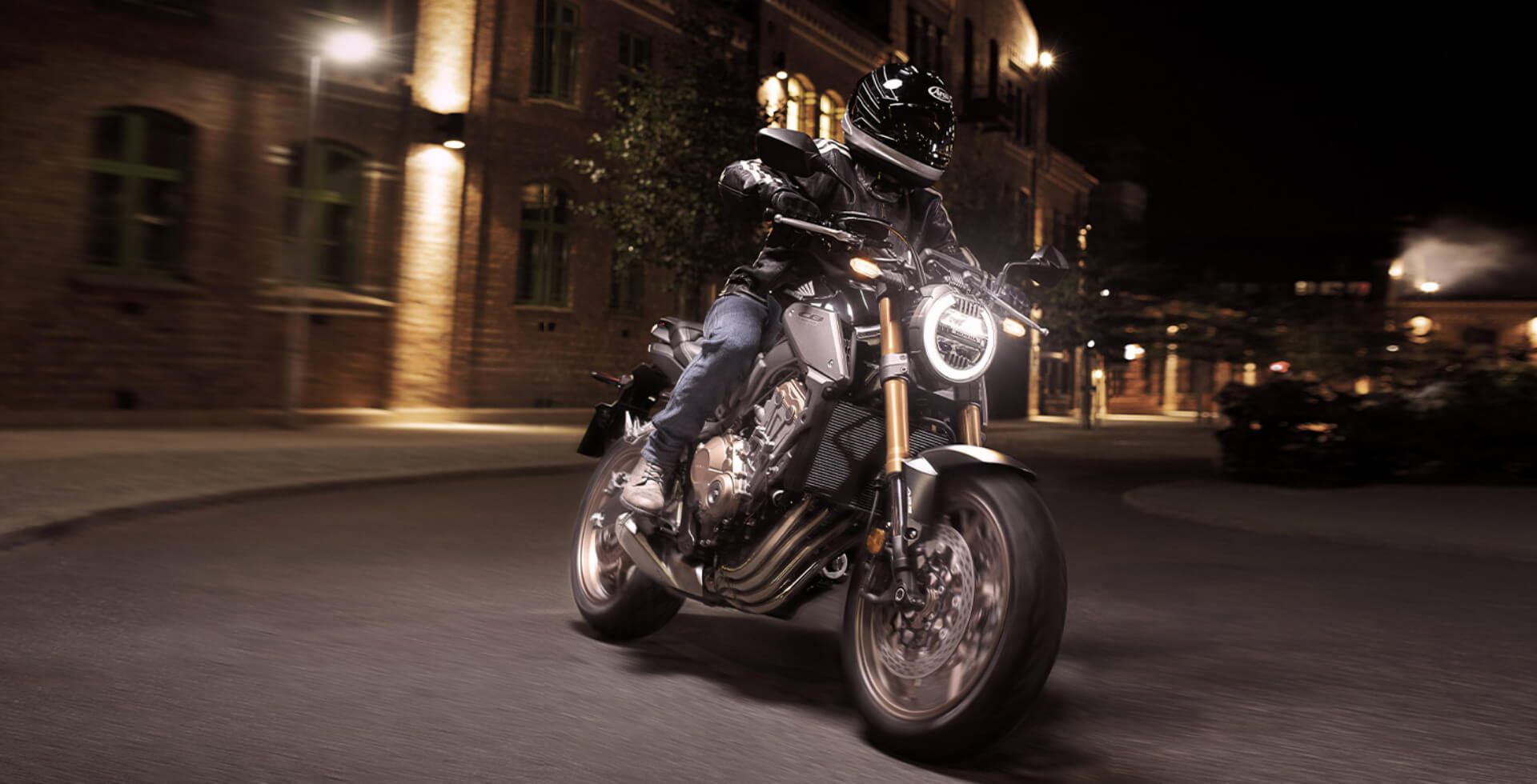 Honda CB650R 2023: precio, ficha técnica y fotos 