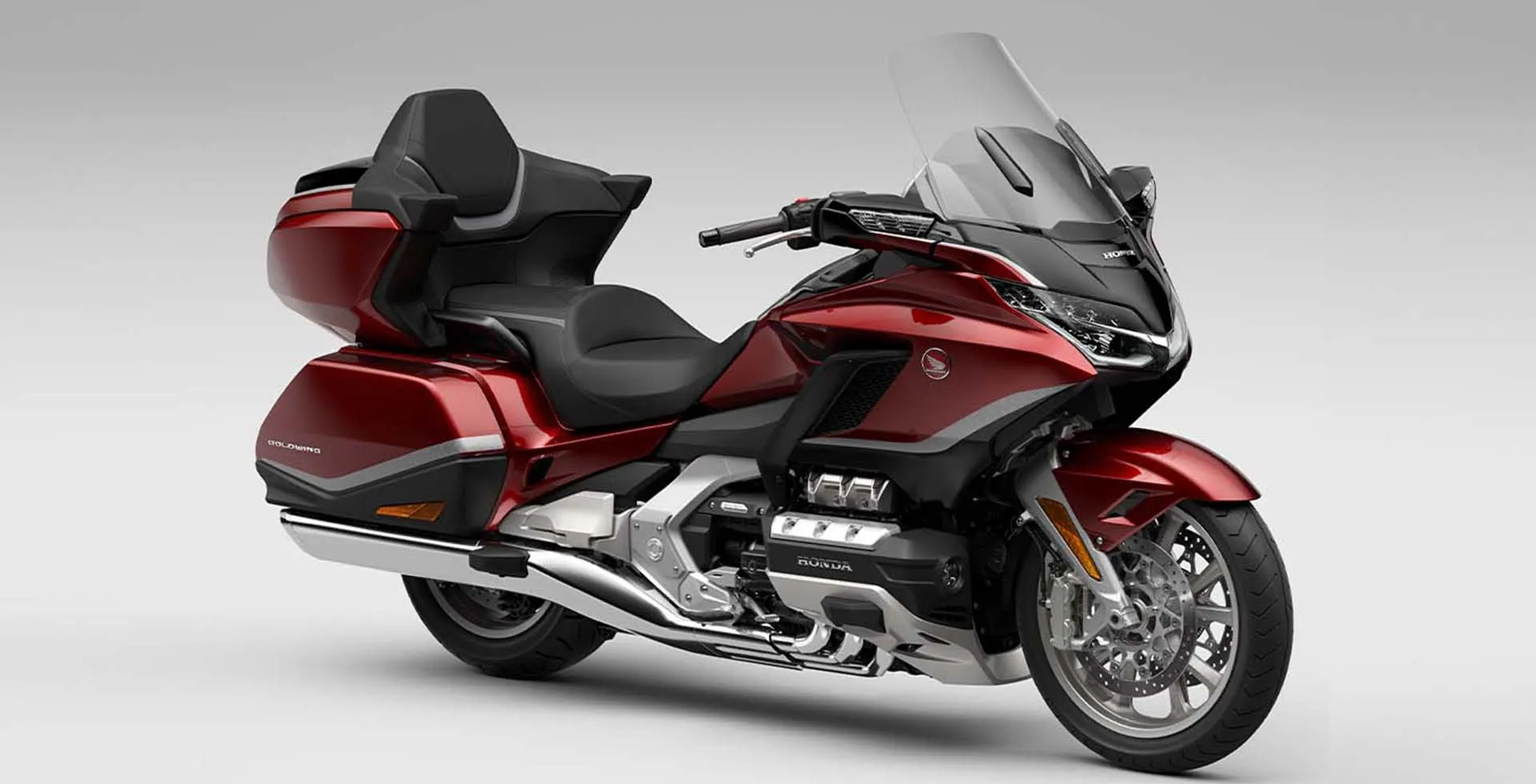 Imagem lateral da Honda Gold Wing