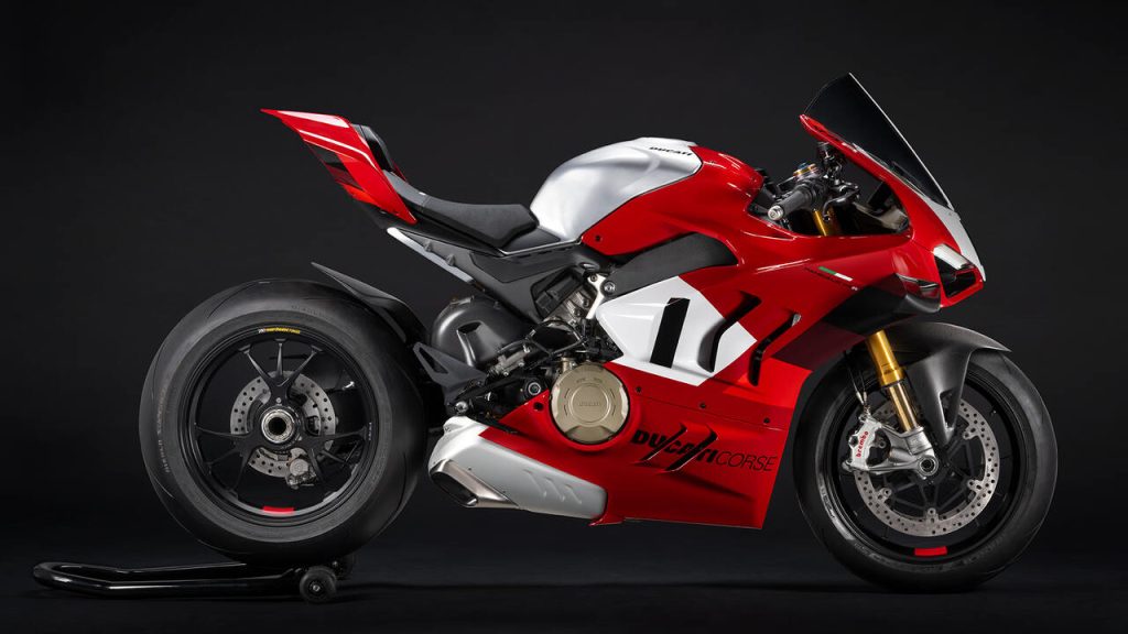 Foto lateral da Ducati Panigale V4 R 2024