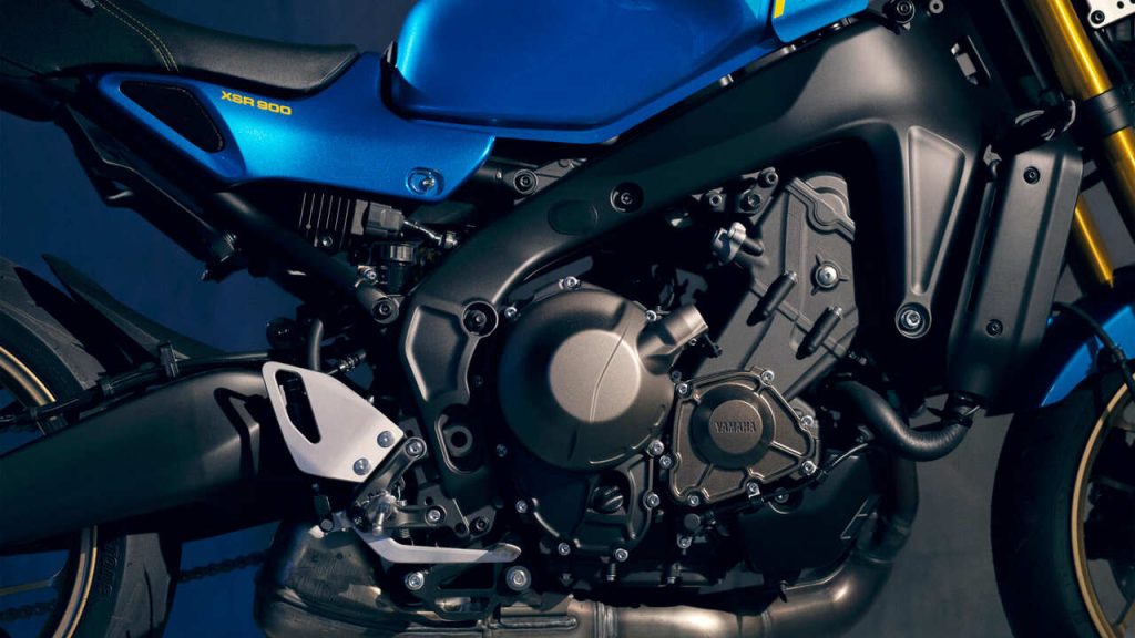 Foto do motor da moto da Yamaha