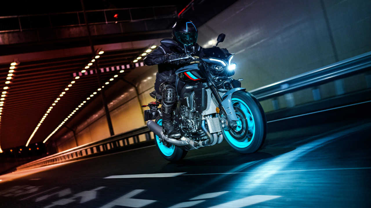 Yamaha MT-10 na cidadeé uma das melhores motos da marca para comprar em 2024