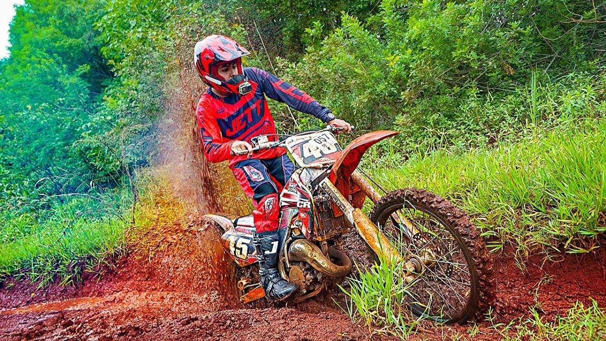 Quais são as melhores motos para trilha?