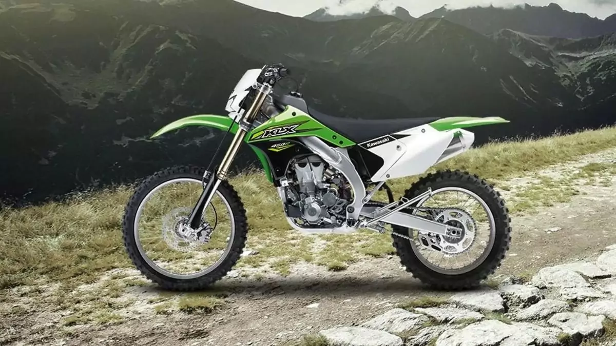 Motocicleta Kawasaki KLX 450R verde