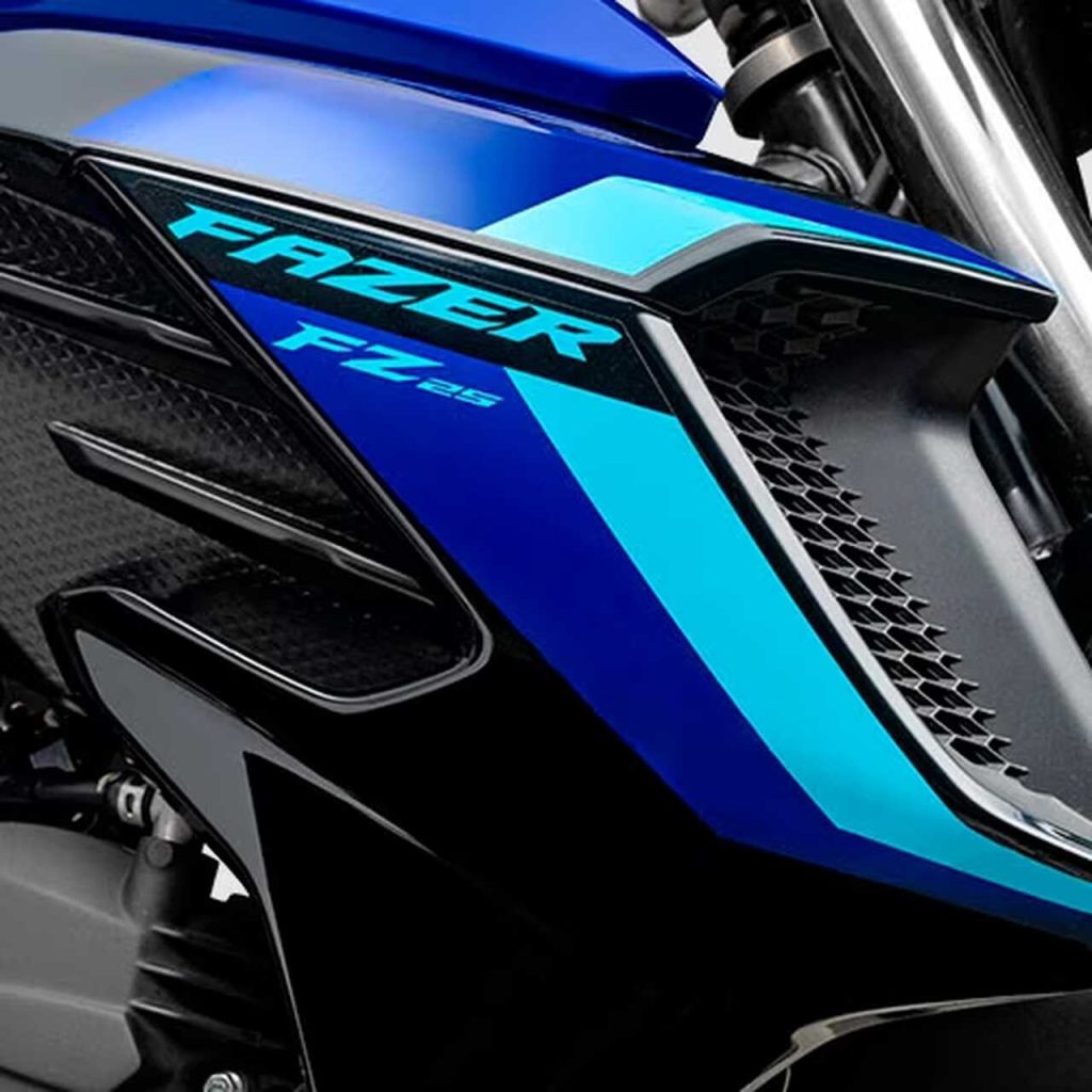 Foto em detalhe da moto da Yamaha