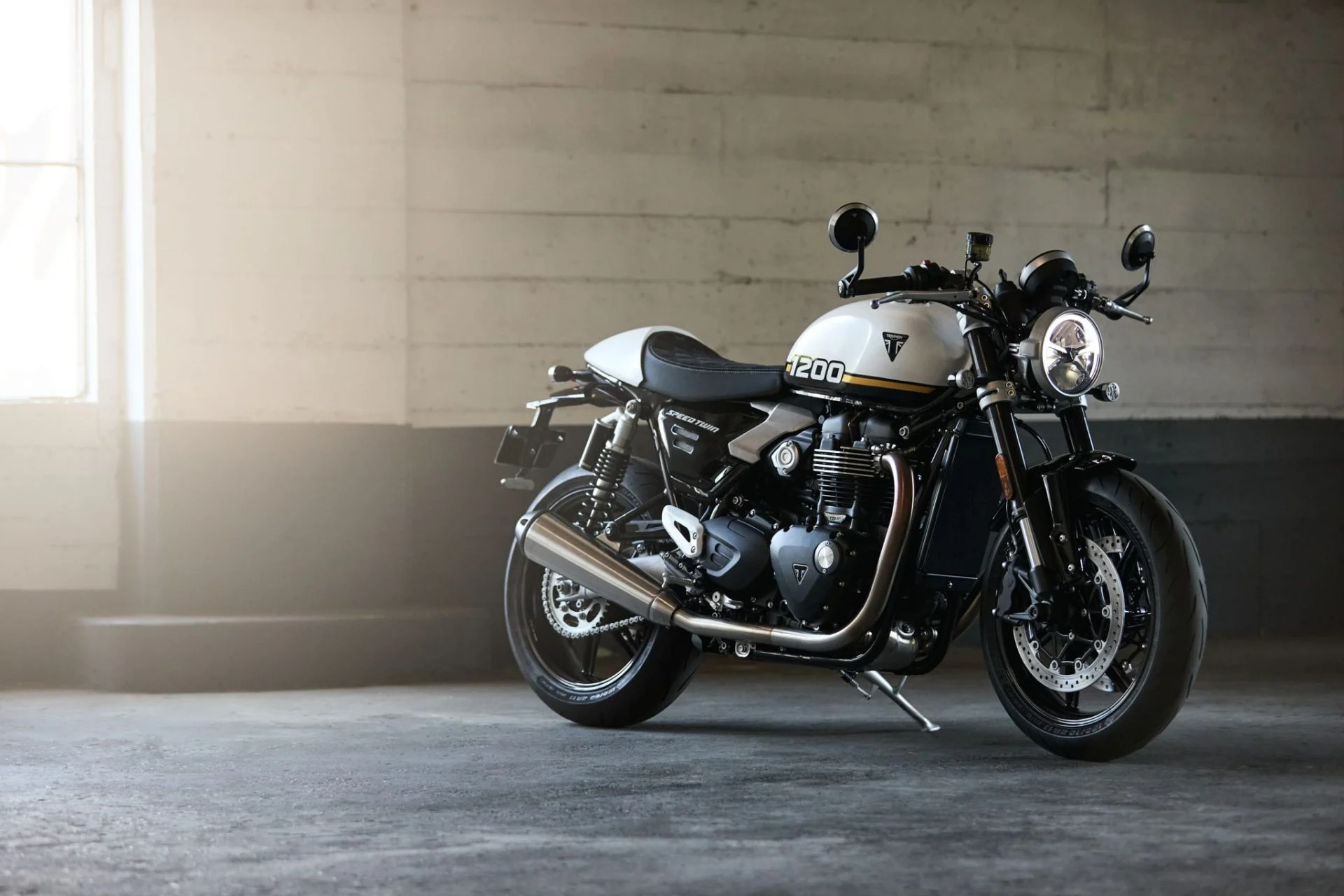 nova Triumph Speed Twin 2025